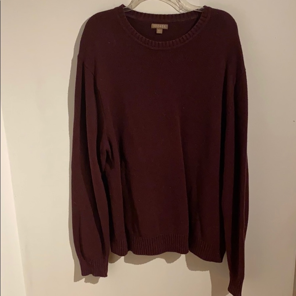 Pullover sweater